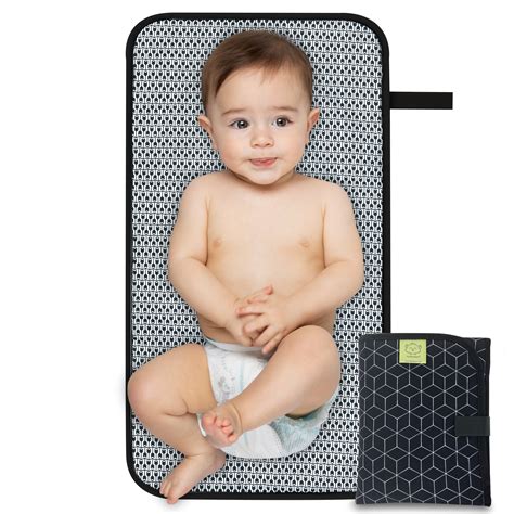 Keep your baby comfortable with this Foam Contoured Changing Pad with Waterproof Cover by Beauty rest This contour pad features a durable foam construction that helps distribute weight evenly and deliver pressure point relief, so your child stays cozy during diaper or outfit changes. . Walmart changing pad